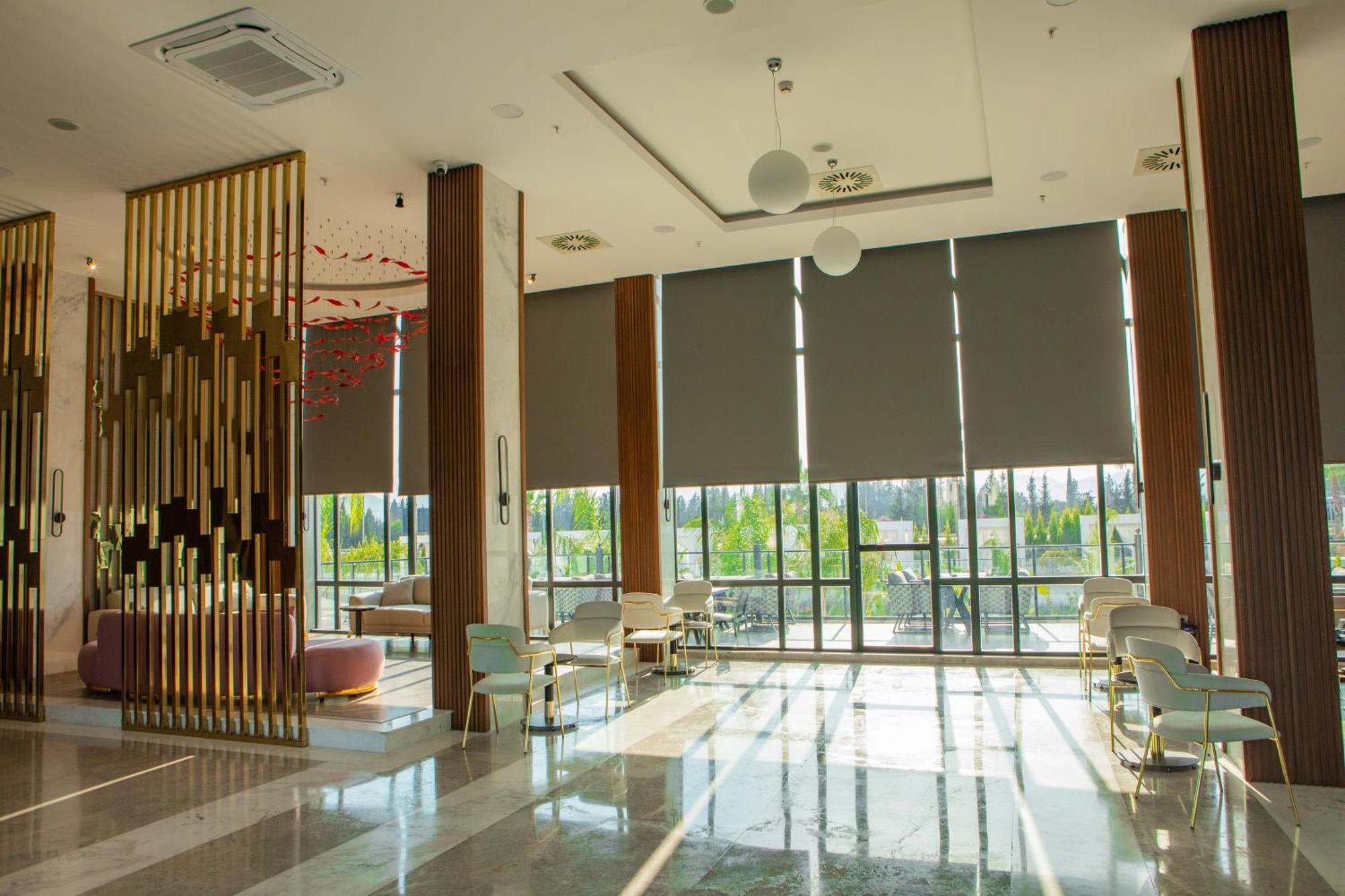 Ramada By Wyndham Dalaman Exterior photo