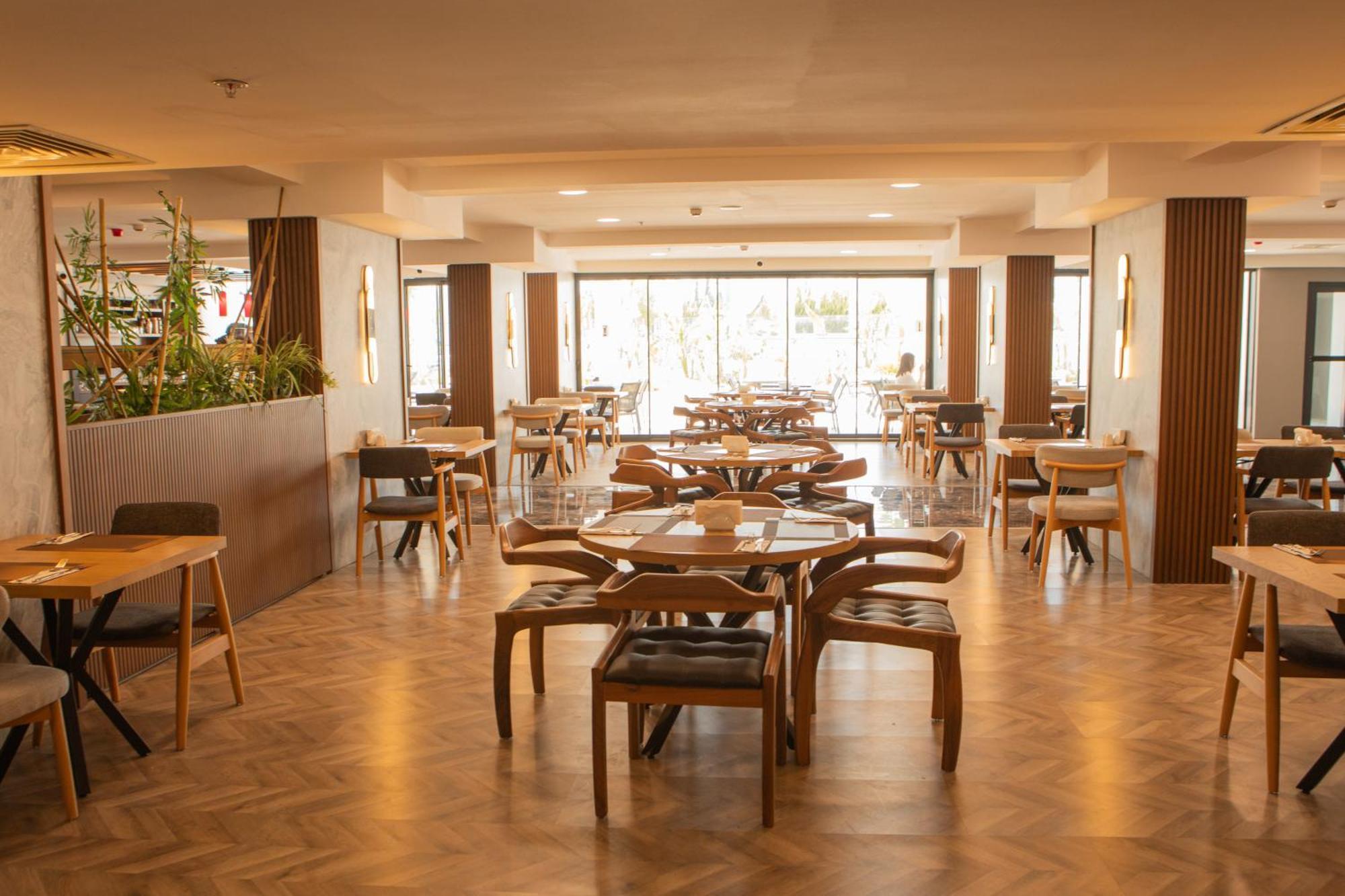 Ramada By Wyndham Dalaman Exterior photo