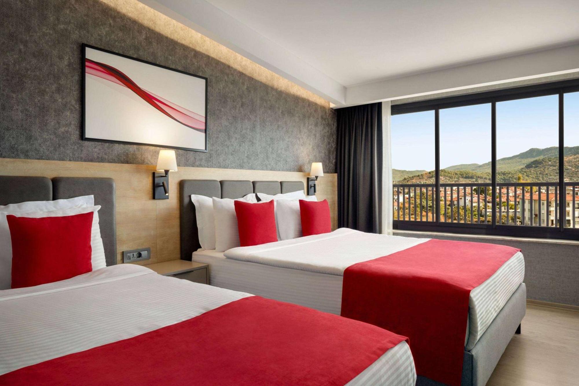 Ramada By Wyndham Dalaman Exterior photo