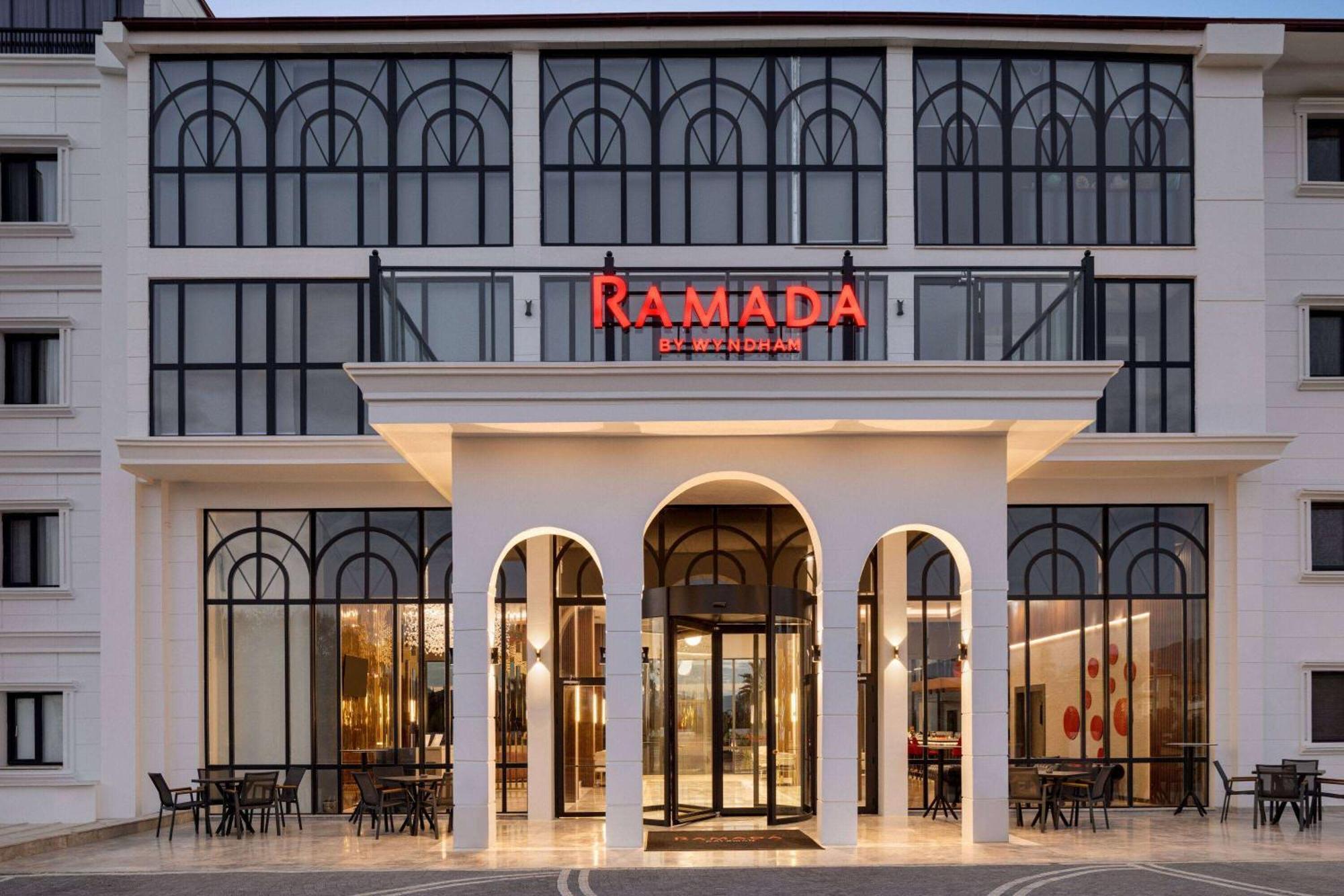 Ramada By Wyndham Dalaman Exterior photo