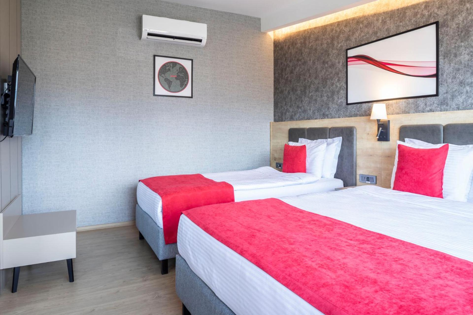 Ramada By Wyndham Dalaman Exterior photo